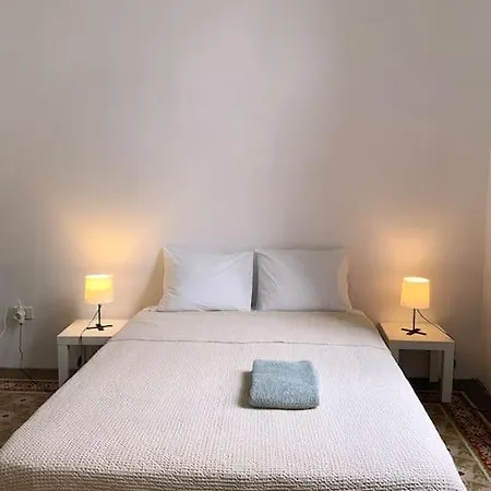 Small Double In Shared Colonial * Las Palmas / Gran Canaria